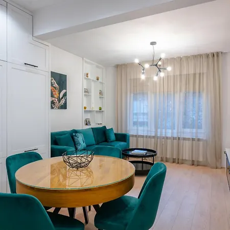 Apartment Sunny Stylish In By Flat Mаnager *